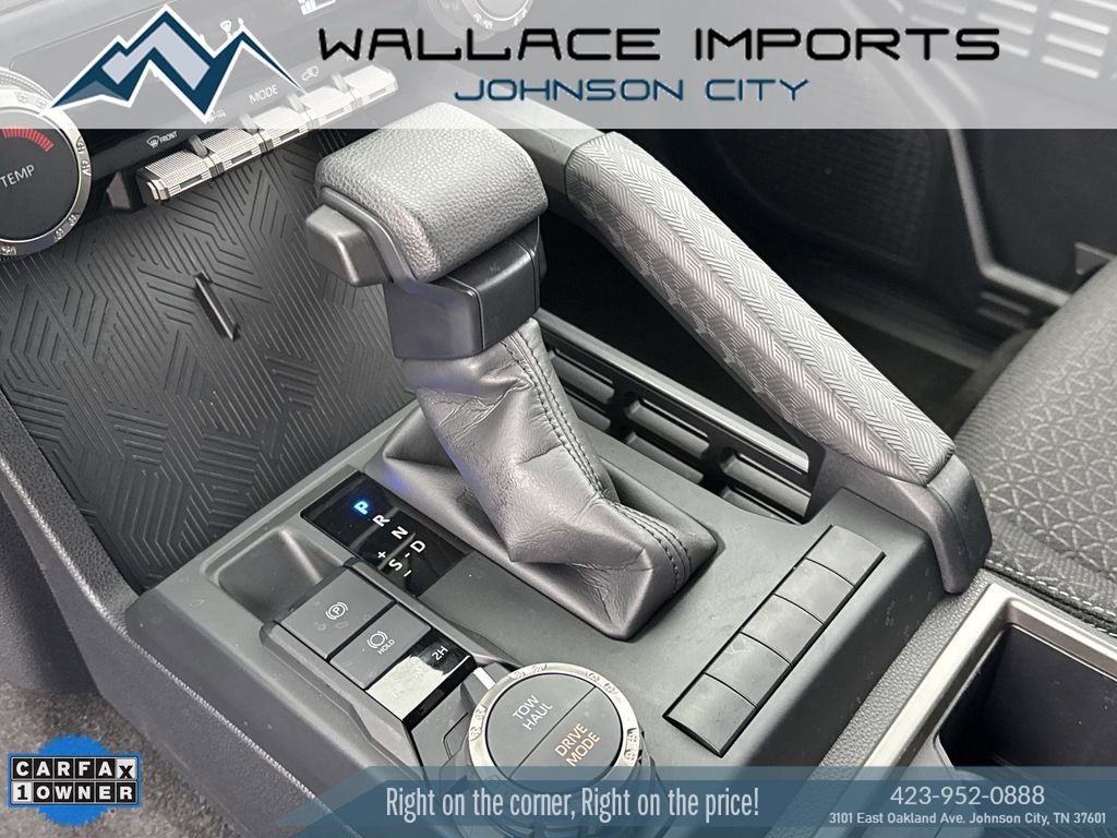 Used 2025 Toyota 4Runner SR5 image 17