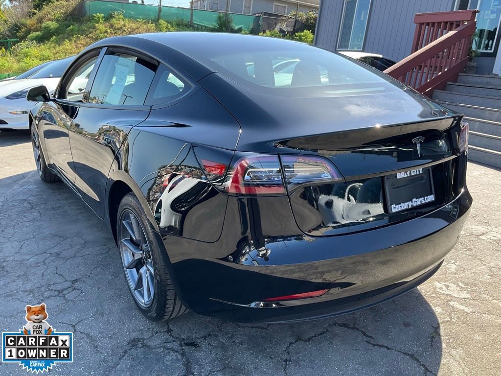 Used 2023 Tesla Model 3 Standard Range image 85