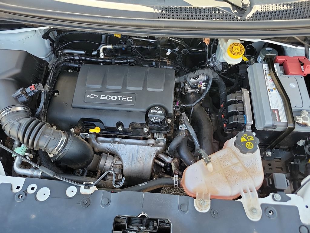 Used 2020 Chevrolet Sonic LT image 13