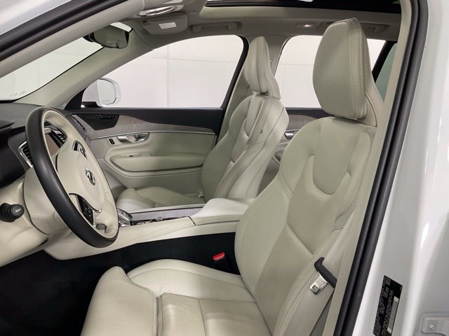 Certified 2024 Volvo XC90 T8 Ultimate AWD/4WD image 29