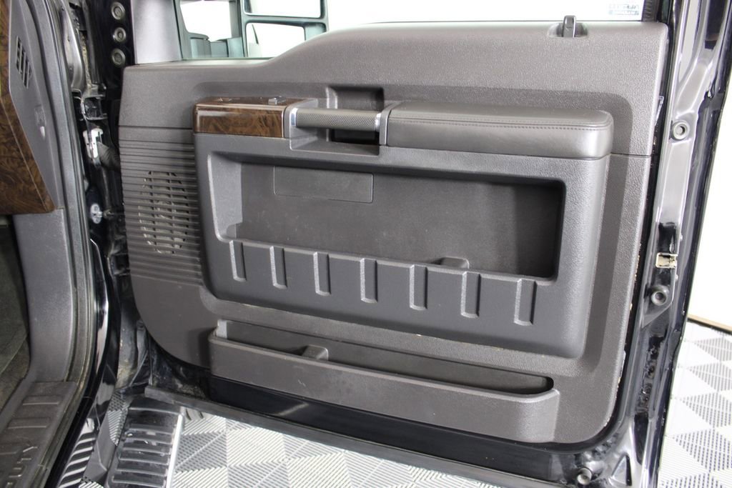 Used 2016 Ford F450 Platinum AWD/4WD image 38