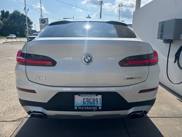 Used 2023 BMW X4 xDrive30i w/ Premium Package AWD/4WD image 4