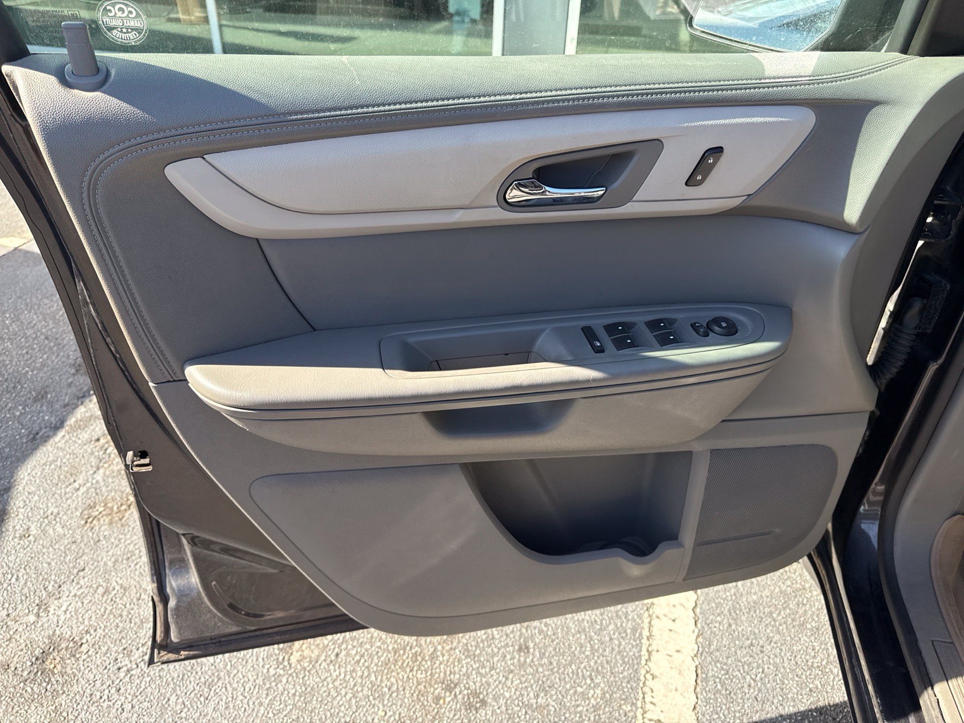 Used 2014 Chevrolet Traverse LS FWD image 15
