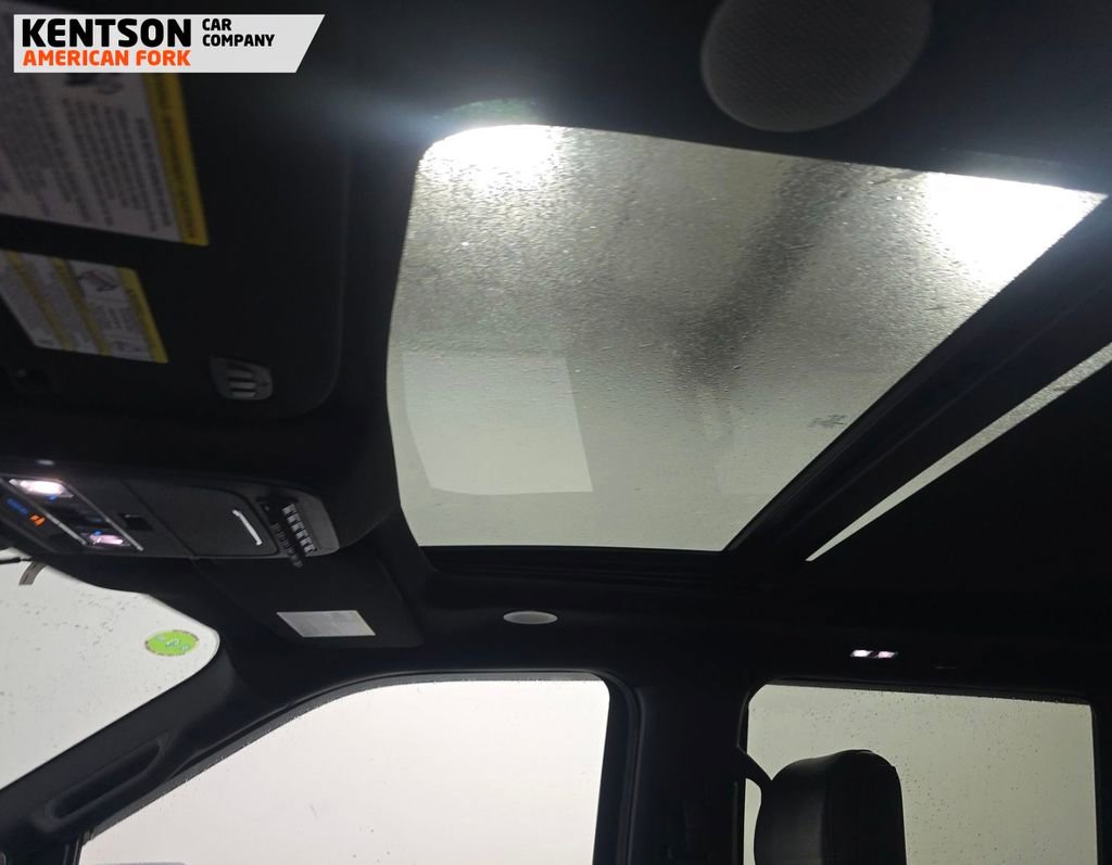 Used 2023 Ford F150 Raptor w/ Raptor Carbon Fibre Package image 7