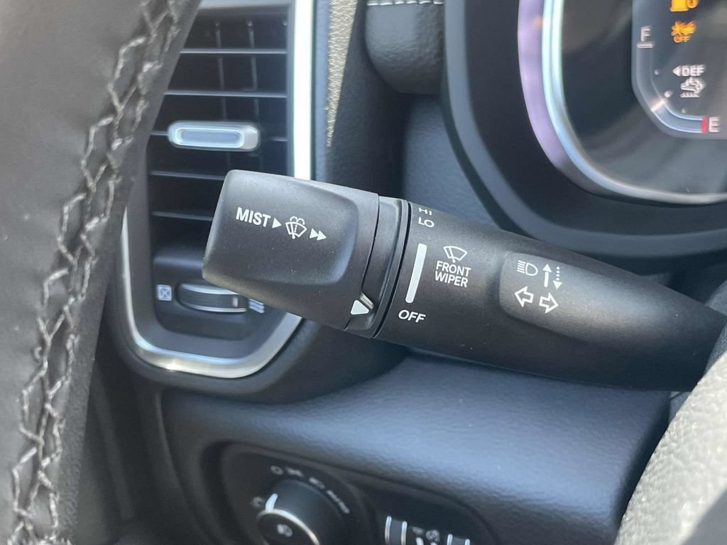 New 2026 RAM 2500 Laramie AWD/4WD image 33