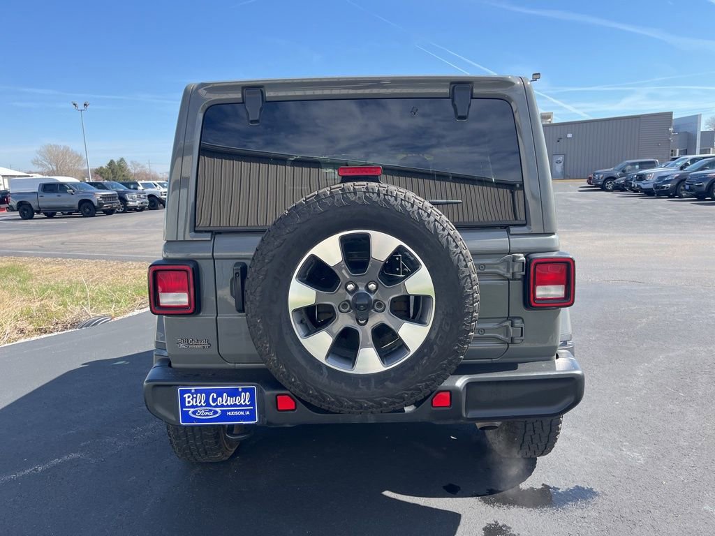 Used 2021 Jeep Wrangler Unlimited Sahara w/ Uconnect 4C Nav & Sound Group image 5