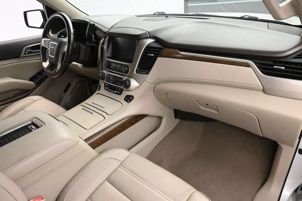 Used 2019 GMC Yukon Denali w/ Open Road Package RWD image 25
