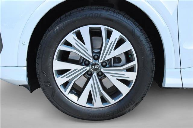 Used 2023 Audi Q4 e-tron Premium Plus w/ Premium Plus RWD image 13
