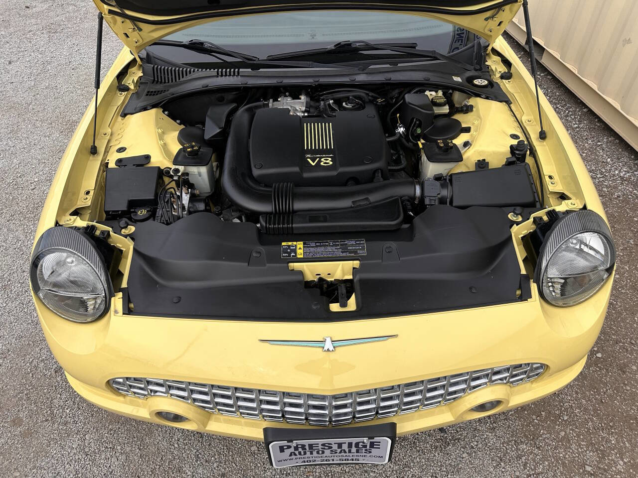 Used 2002 Ford Thunderbird Deluxe image 19