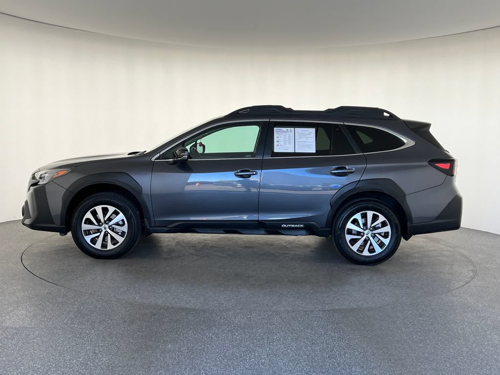 Used 2025 Subaru Outback Premium AWD/4WD image 7