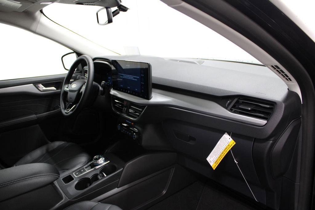 New 2025 Ford Escape SE w/ PHEV Premium Package image 28