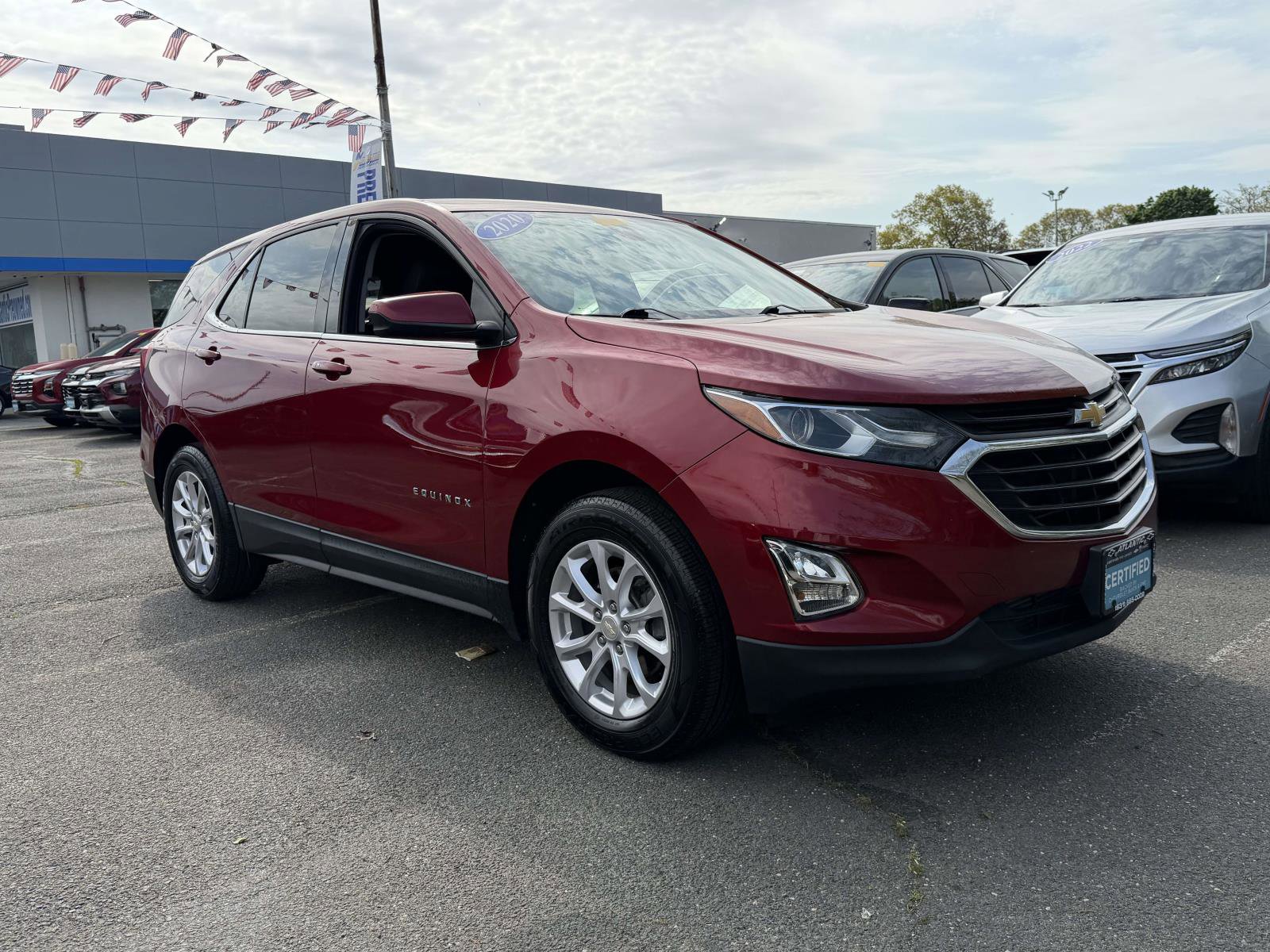 Used 2020 Chevrolet Equinox LT AWD/4WD image 2