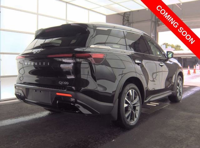Used 2023 INFINITI QX60 Luxe w/ Cargo Package image 2