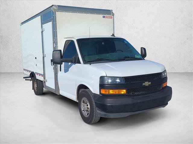 Used 2021 Chevrolet Express 3500 w/ Power Convenience Package image 3