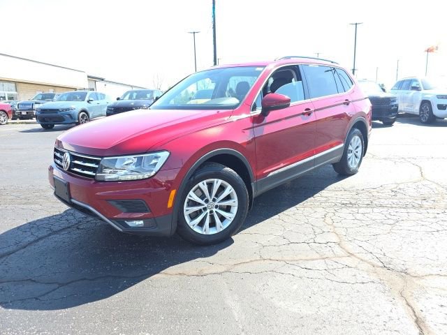 Used 2018 Volkswagen Tiguan SE image 2