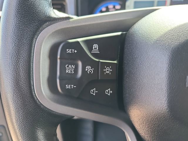 Used 2023 Ford Bronco Badlands image 27