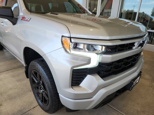 Used 2022 Chevrolet Silverado 1500 RST AWD/4WD image 8