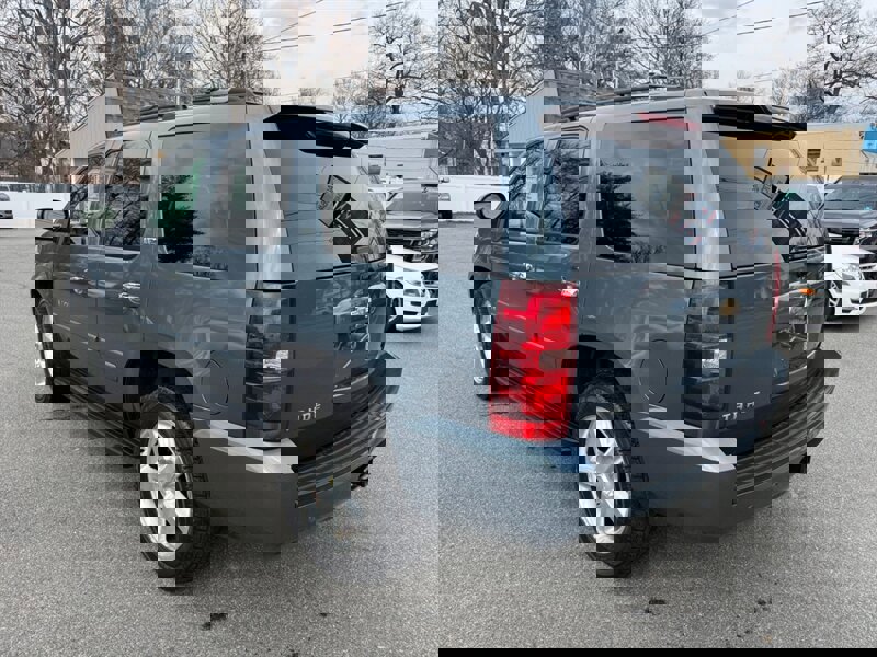 Used 2008 Chevrolet Tahoe LTZ w/ LTZ Preferred Equipment Group image 7