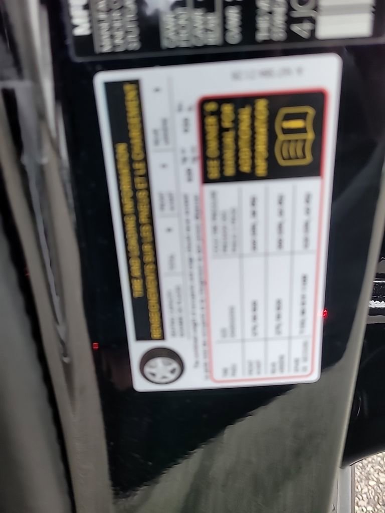 Used 2025 Mercedes-Benz GLE 350 4MATIC image 23