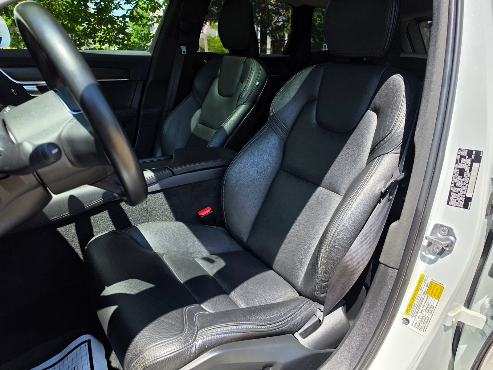 Used 2019 Volvo V90 T6 Cross Country w/ Protection Package Premier AWD/4WD image 8