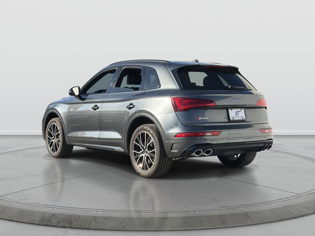 Used 2021 Audi SQ5 Premium Plus w/ Premium Plus Package image 5