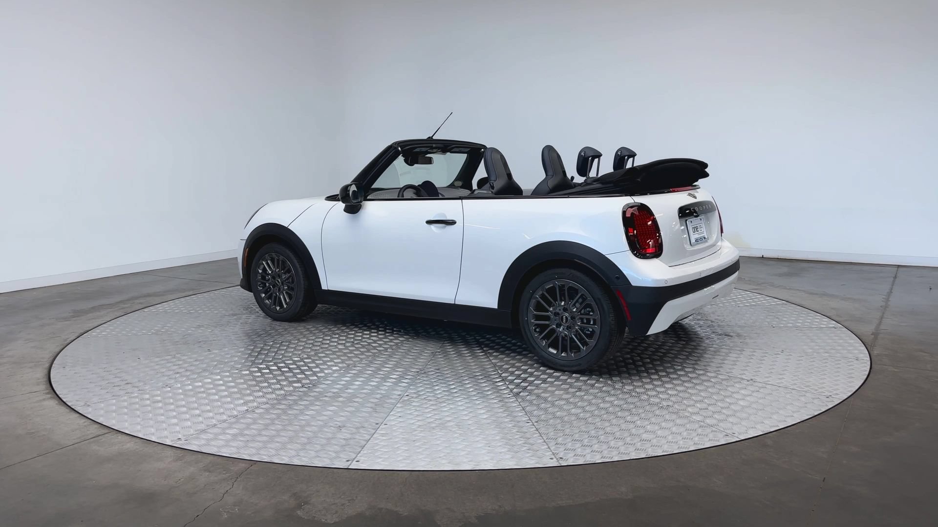 New 2026 MINI Cooper S FWD image 6