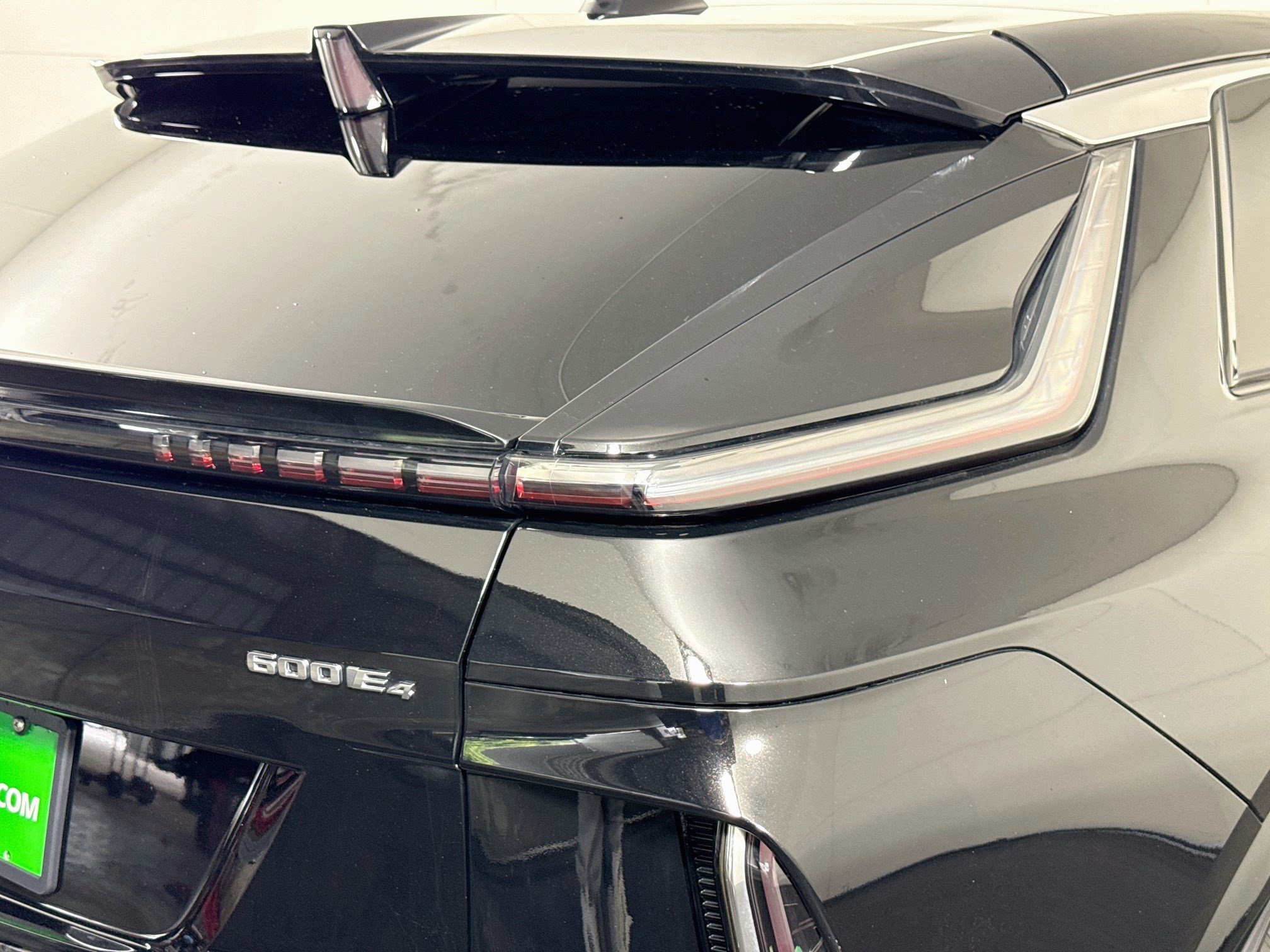 Used 2023 Cadillac Lyriq AWD image 34