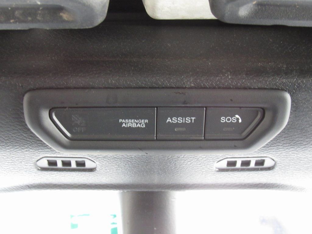 Used 2021 Jeep Gladiator Sport image 24