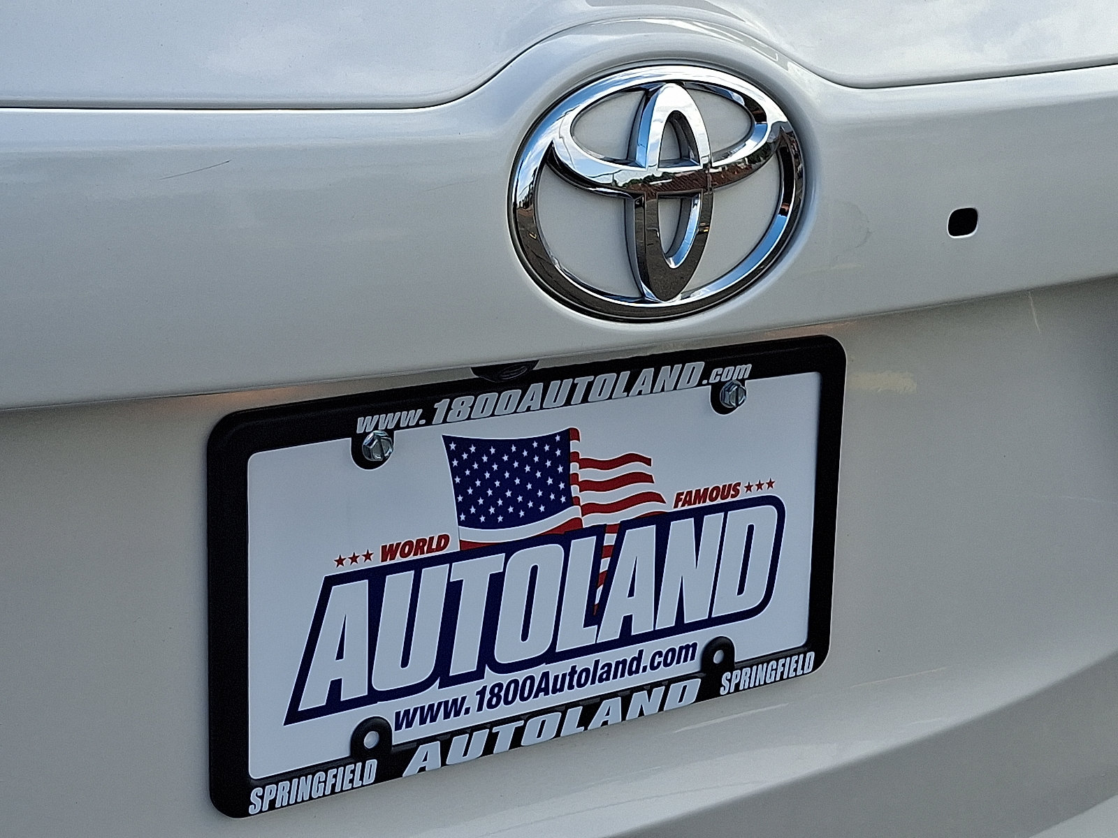 Used 2019 Toyota Highlander XLE AWD/4WD image 30