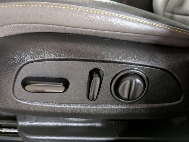 Certified 2024 Chevrolet Trax ACTIV w/ Sunroof Package image 13