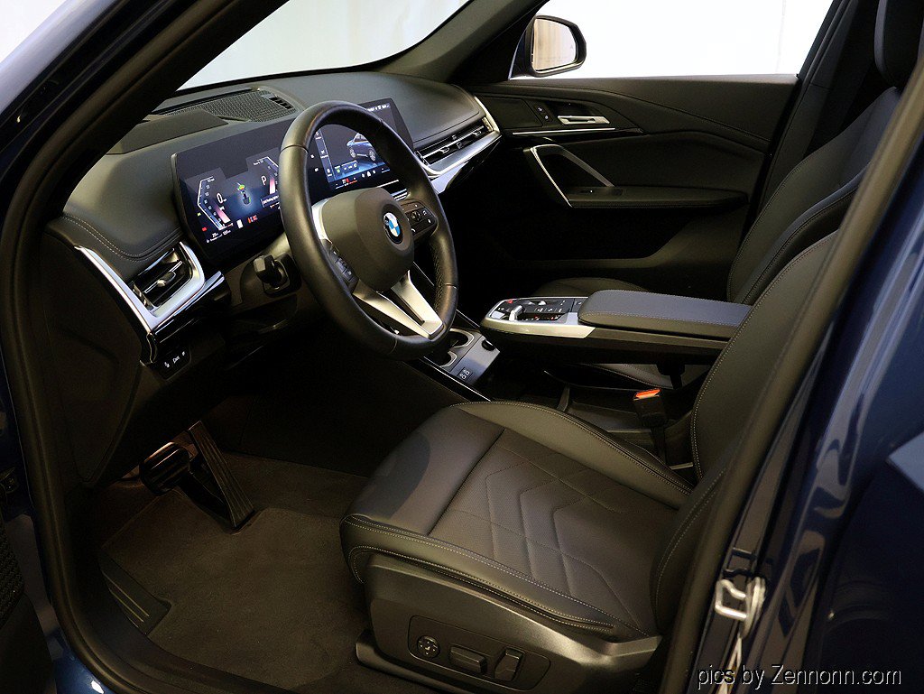 Certified 2025 BMW X1 xDrive28i image 11
