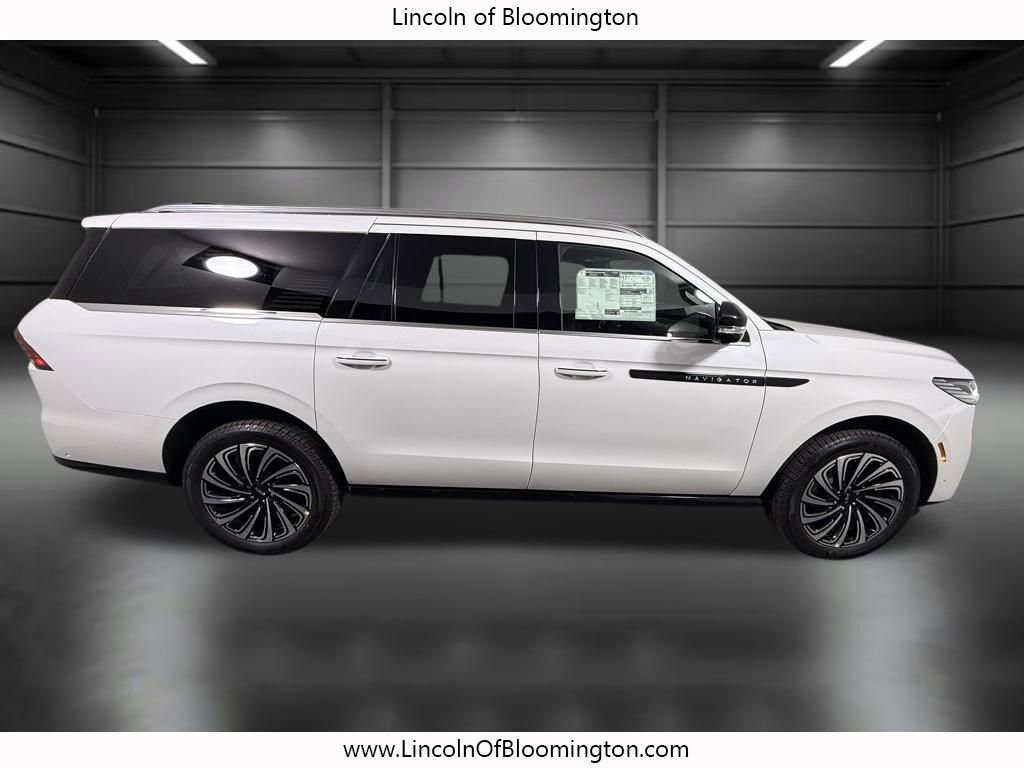 New 2025 Lincoln Navigator L Black Label image 7