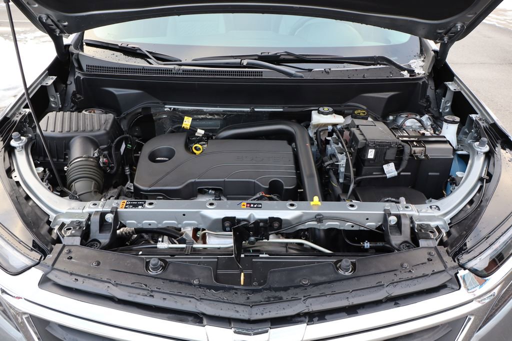 Used 2024 Chevrolet Equinox LS image 42