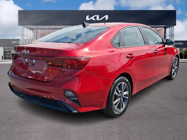 Certified 2023 Kia Forte LXS FWD image 6
