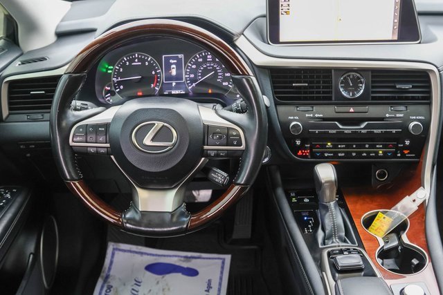 Used 2019 Lexus RX 350L FWD image 22