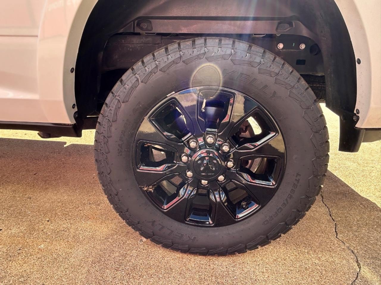 Used 2022 RAM 2500 Limited w/ Night Edition image 6