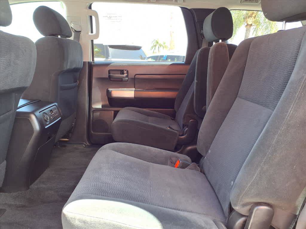 Used 2018 Toyota Sequoia TRD Sport AWD/4WD image 19