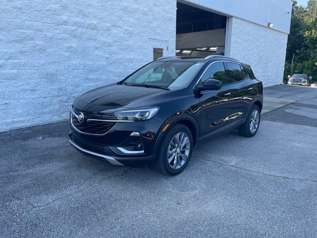 Used 2023 Buick Encore GX Essence w/ Experience Buick Package FWD image 1