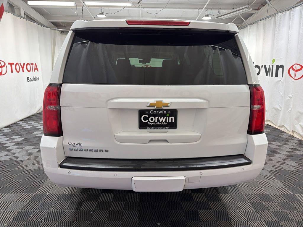 Used 2020 Chevrolet Suburban LT image 5