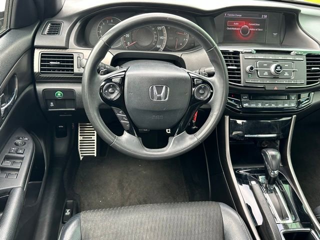 Used 2016 Honda Accord Sport image 8