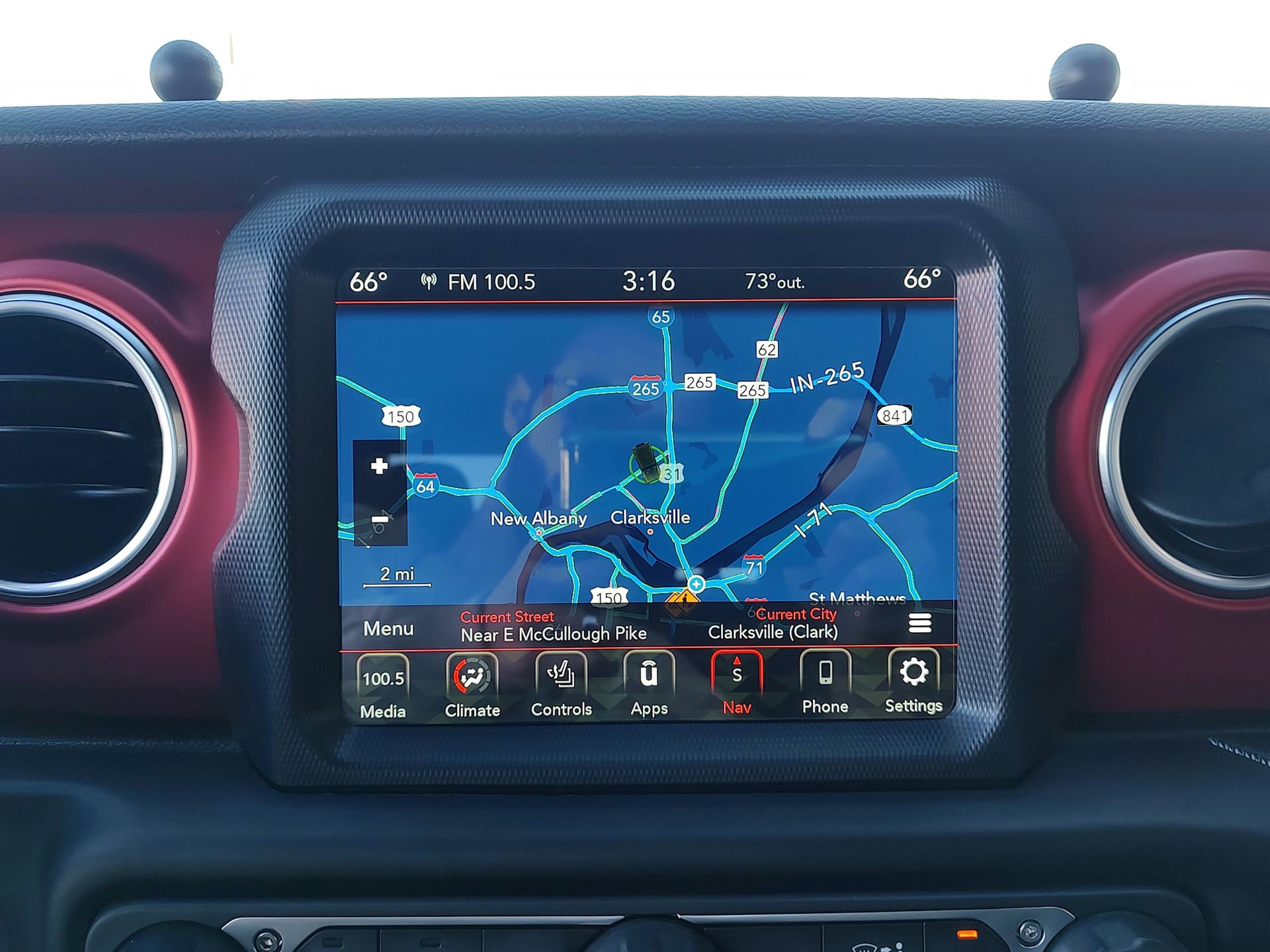 Used 2021 Jeep Gladiator Rubicon image 7