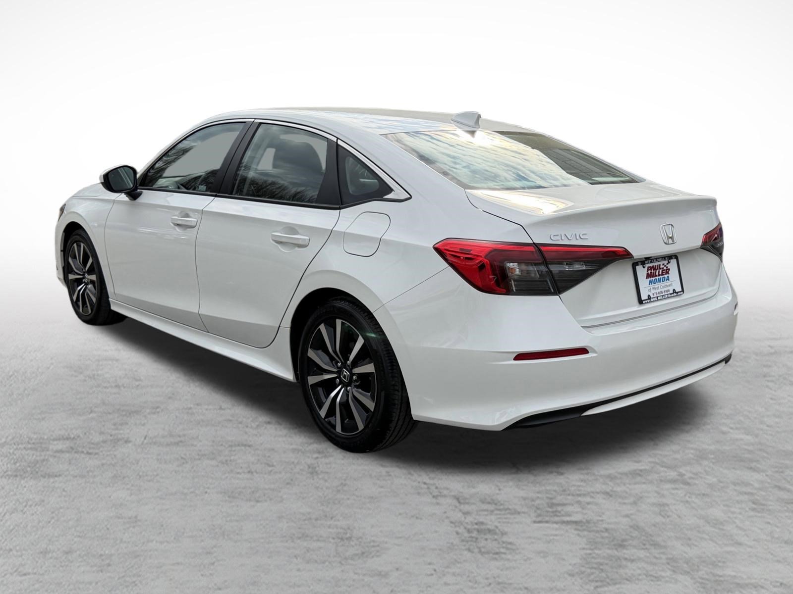 Certified 2023 Honda Civic EX image 4