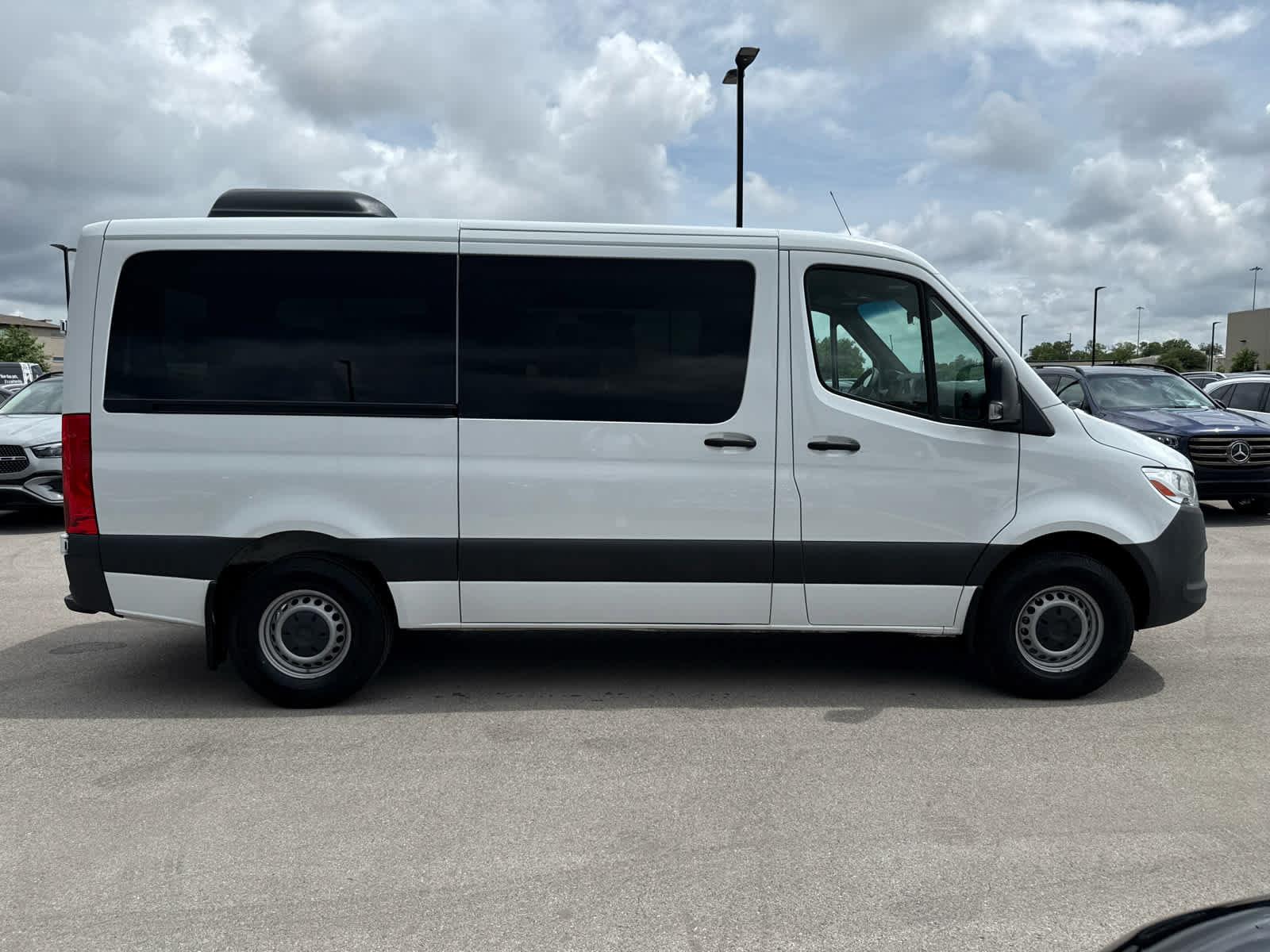 Used 2023 Mercedes-Benz Sprinter 2500 image 5