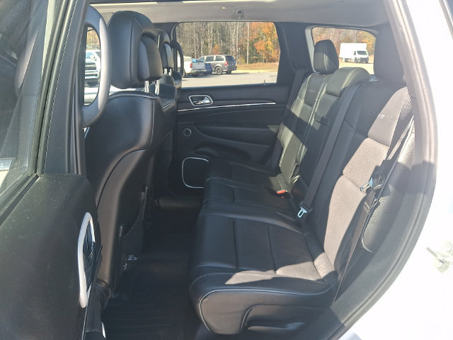 Used 2019 Jeep Grand Cherokee Summit AWD/4WD image 10