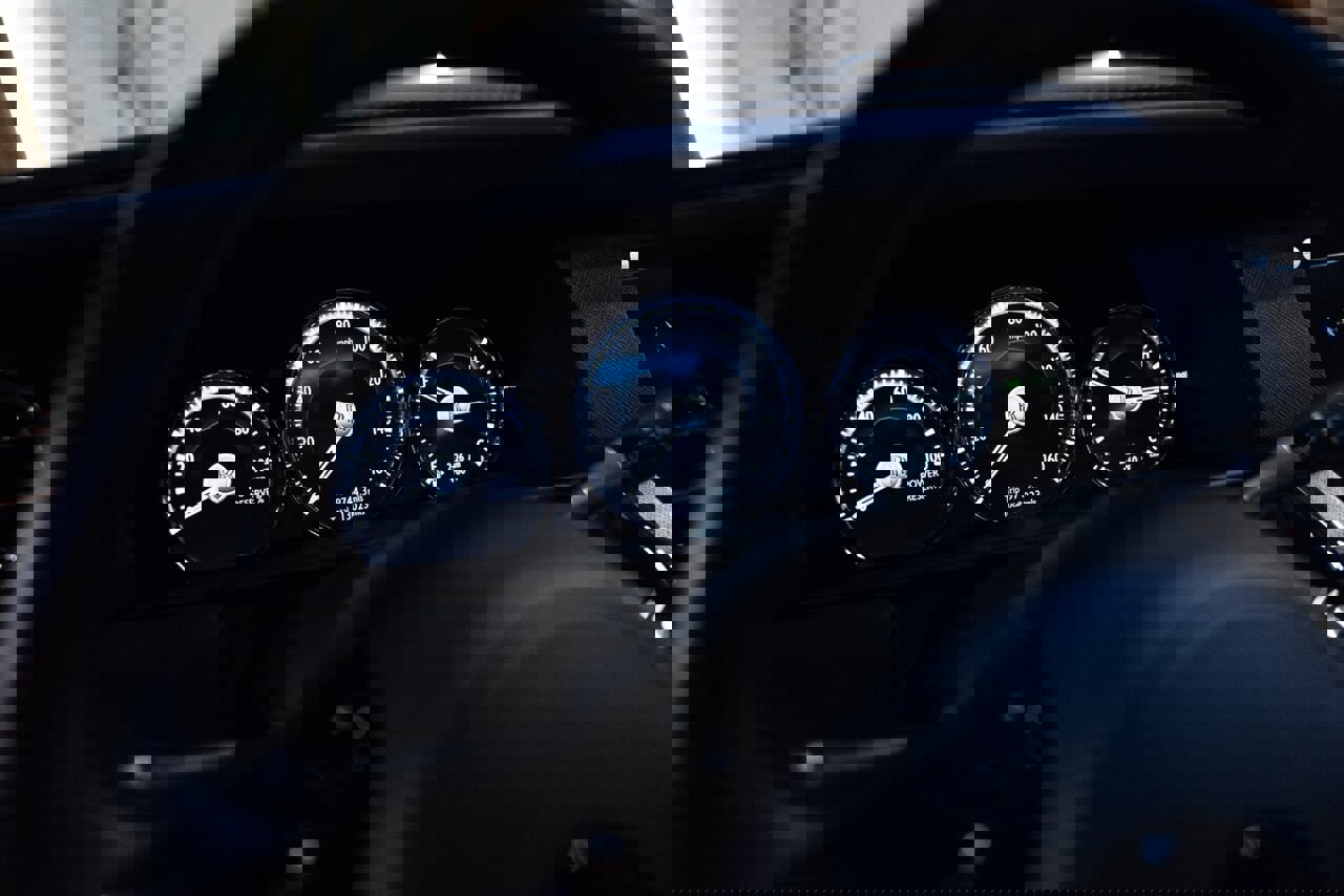 Used 2023 Rolls-Royce Cullinan image 34