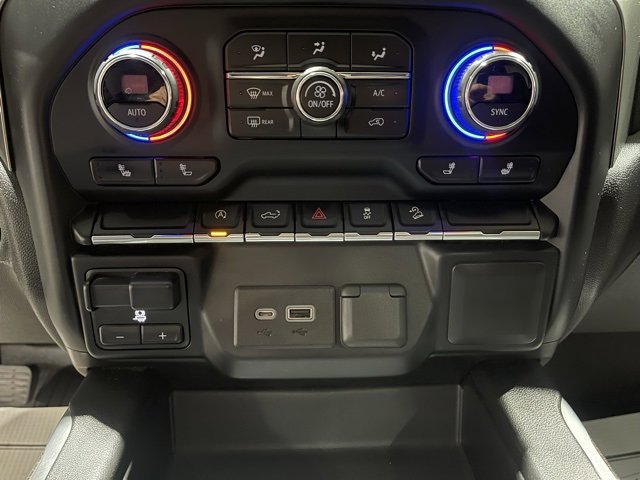 Used 2021 Chevrolet Silverado 1500 LT Trail Boss w/ Bed Protection Package image 15