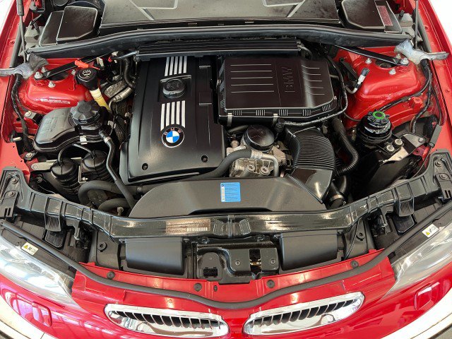 Used 2010 BMW 135i Convertible RWD image 26