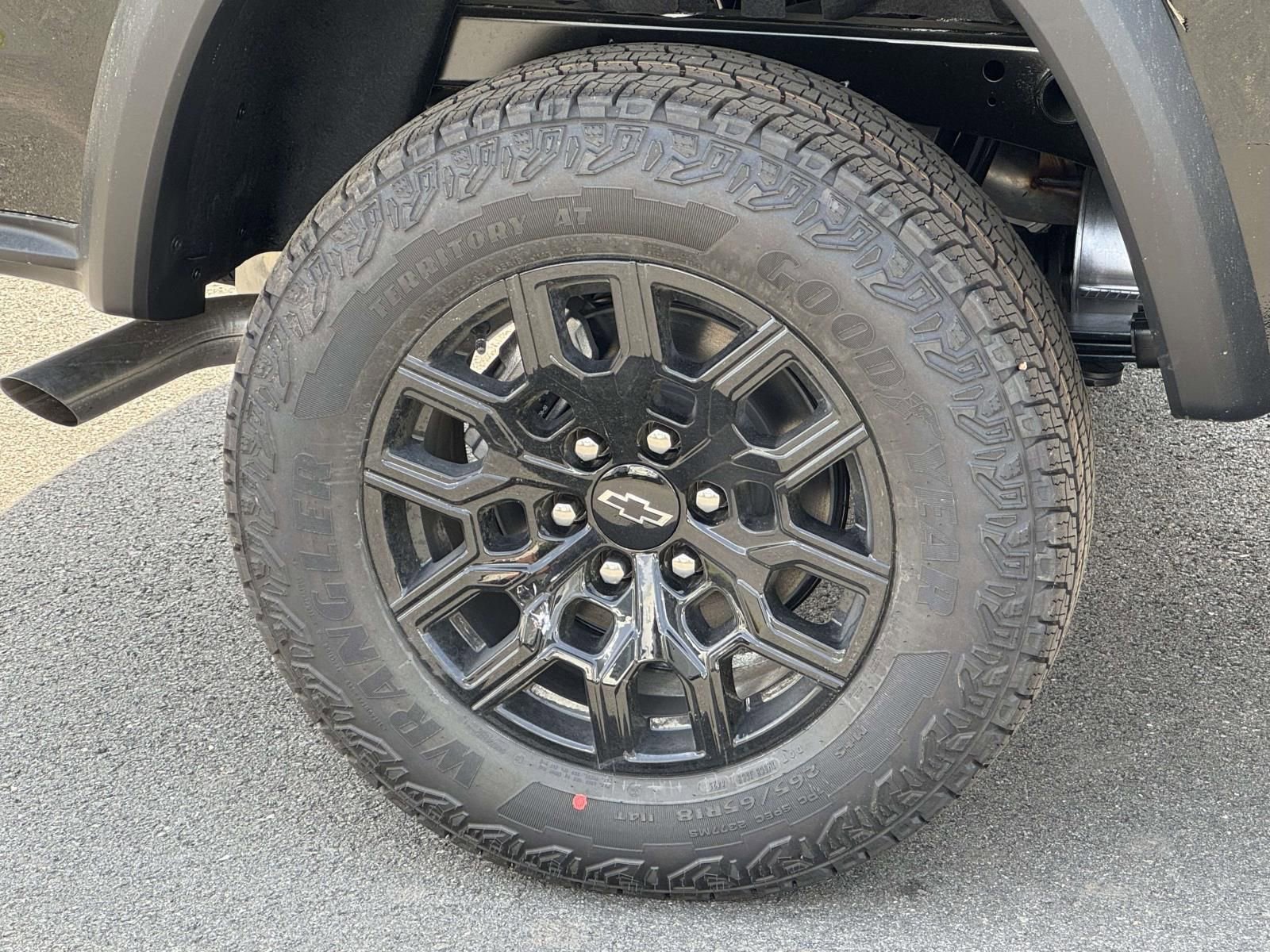 New 2026 Chevrolet Colorado Trail Boss AWD/4WD image 8