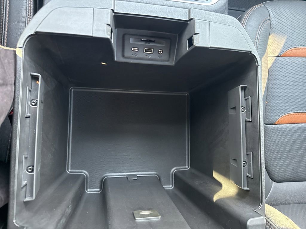 Used 2022 GMC Sierra 2500 AT4 image 40