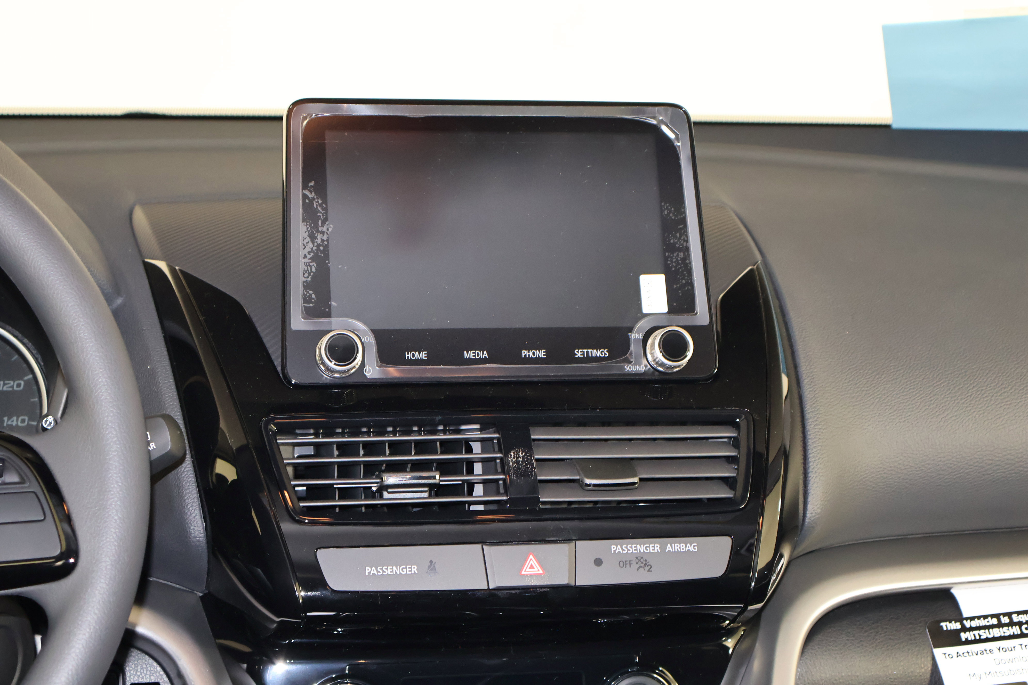 New 2026 Mitsubishi Eclipse Cross LE image 12